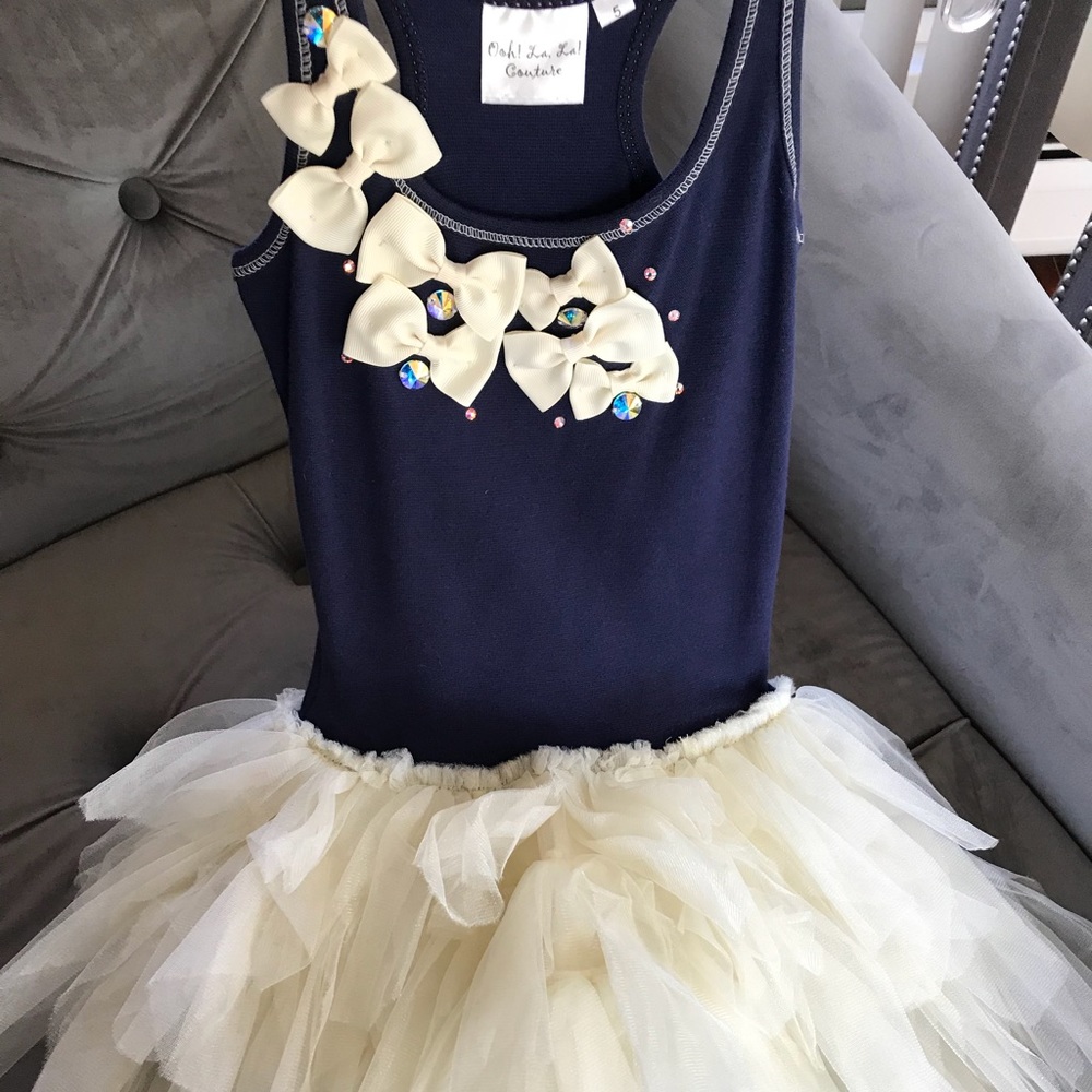 Girls size 5 Ooh! La, La! Couture Dress